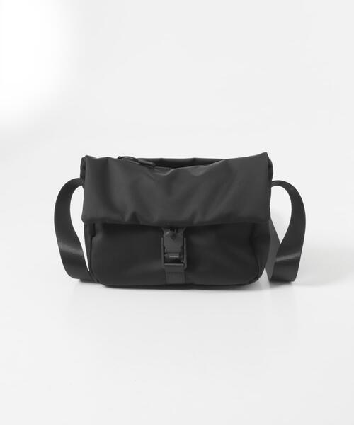 RODE SKO(ロデスコ)の「撥水フィドロックショルダーバッグ S(ショルダーバッグ・メンズ・ブラック/カーキ・SMALL)」の21枚目の写真