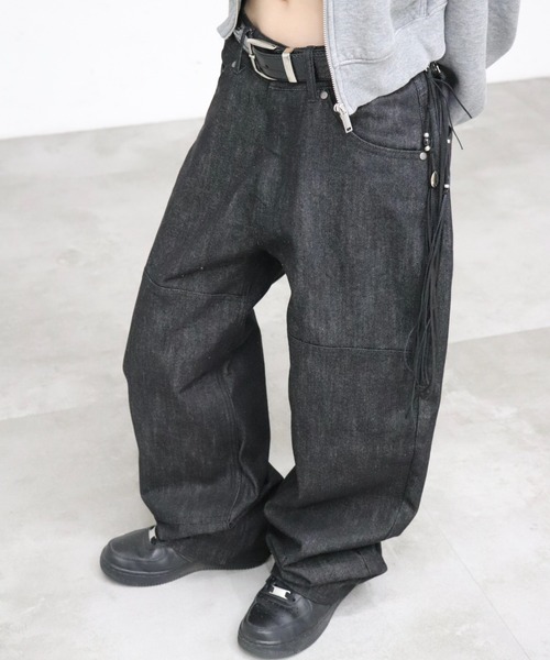 FTW（エフティダブリュー）の「【UNISEX】DOUBLE KNEE RIGID BELT PANTS（デニムパンツ・レディース・ストライプ/インディゴブルー/ブラック・SMALL/LARGE/MEDIUM）」の2枚目の写真