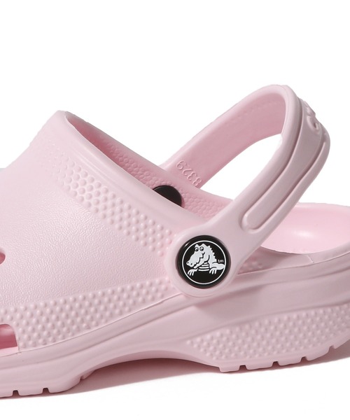 crocs(クロックス)の「CROCS / クラシック クロッグ キッズ(サンダル・キッズ・ピンク/ライトグリーン・13/12/11)」の8枚目の写真