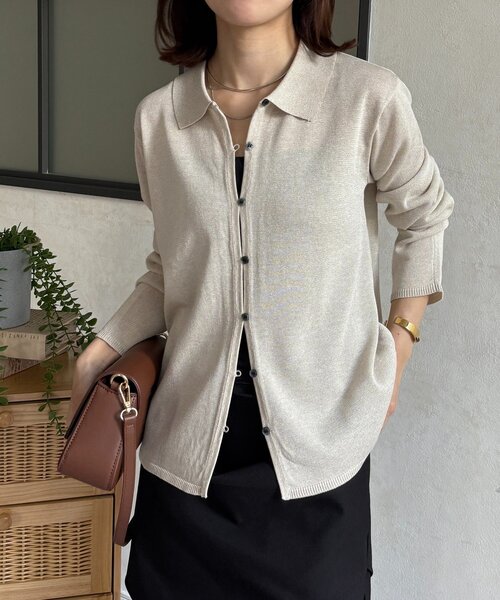 Thevon(ゼボン)の「襟付きシャリニットカーディガン(カーディガン/ボレロ・レディース・ピンク/ネイビー/ベージュ/グレー・FREE)」の1枚目の写真