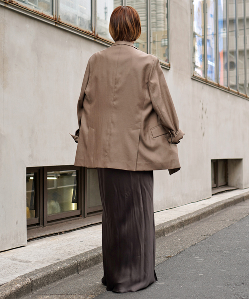 AP STUDIO（エーピーストゥディオ）の「サテンキャミソールドレス（ワンピース・レディース・ブラック/チョコ・36/38）」の5枚目の写真