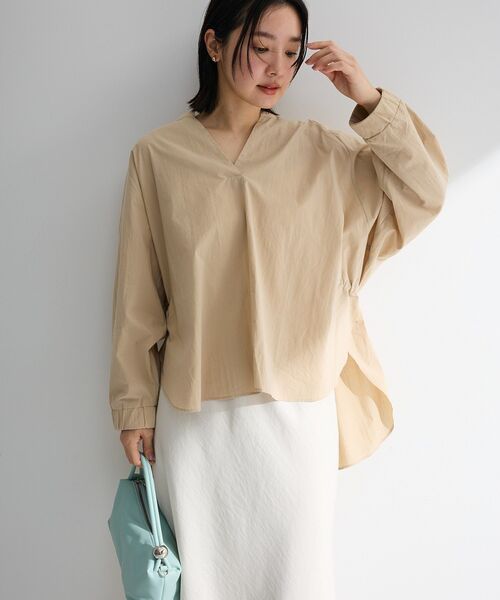 Green Parks(グリーンパークス)の「スキッパーブラウス(シャツ/ブラウス・レディース・オフホワイト/ベージュ/サックスブルー/ブラック・FREE)」の8枚目の写真