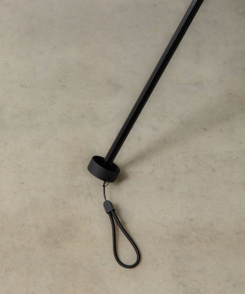 COLONY 2139（コロニートゥーワンスリーナイン）の「150g 形状記憶晴雨兼用 折り畳み傘（折りたたみ傘・レディース・ホワイト/ブラック・FREE）」の13枚目の写真