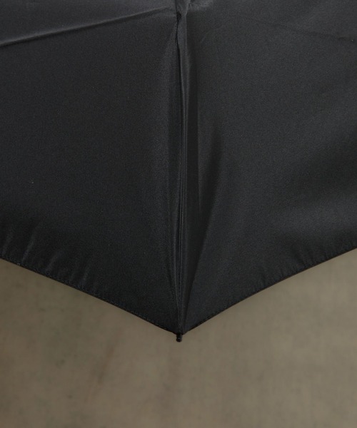 COLONY 2139（コロニートゥーワンスリーナイン）の「150g 形状記憶晴雨兼用 折り畳み傘（折りたたみ傘・レディース・ホワイト/ブラック・FREE）」の14枚目の写真