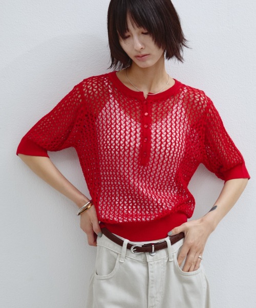 ANF.MUU(アンフムー)の「透かし編みヘンリーネックニット(Tシャツ/カットソー・レディース・ブラック/ライトブルー/ホワイト/レッド・FREE)」の14枚目の写真