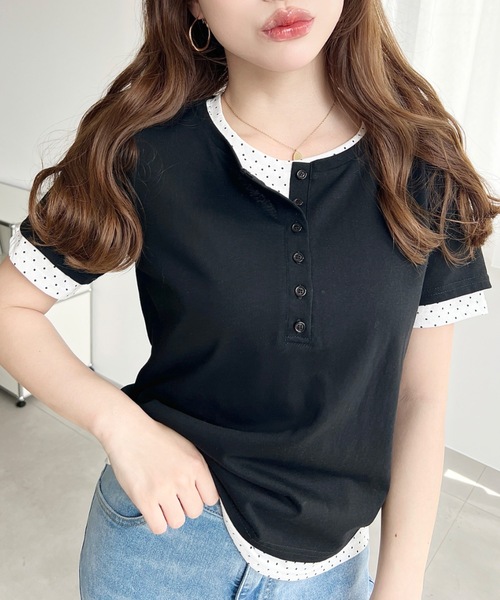 moment+(モーメントプラス)の「ヘンリーネックレイヤード半袖Tシャツ(ヘンリーネックTシャツ+Tシャツ2枚セット)(Tシャツ/カットソー・レディース・ピンク/レッド/オフホワイト/杢グレー/ネイビー/イエロー/ブラック/ホワイト系その他・M)」の4枚目の写真