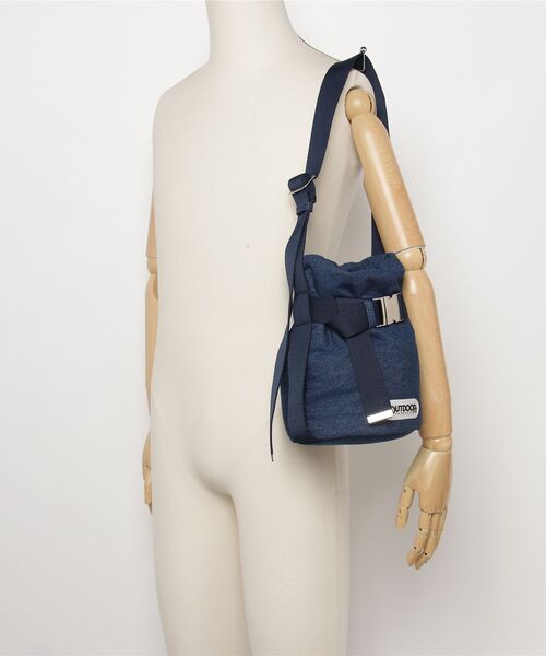 OUTDOOR PRODUCTS(アウトドアプロダクツ)の「【OUTDOOR PRODUCTS / アウトドアプロダクツ】 2way Belt Tote デニムライク ベルトデザイン ミニトート(ショルダーバッグ・レディース・ネイビー/ブラック/サックスブルー・FREE)」の7枚目の写真