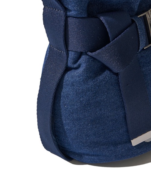 OUTDOOR PRODUCTS(アウトドアプロダクツ)の「【OUTDOOR PRODUCTS / アウトドアプロダクツ】 2way Belt Tote デニムライク ベルトデザイン ミニトート(ショルダーバッグ・レディース・ネイビー/ブラック/サックスブルー・FREE)」の13枚目の写真