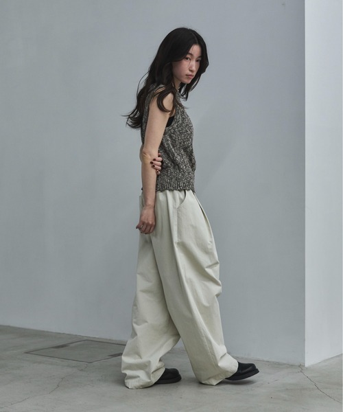 feepur（フェピュール）の「【ハンドウォッシャブル】メッシュパートニットタンク（タンクトップ・レディース・ブラック/グレー・MEDIUM）」の8枚目の写真