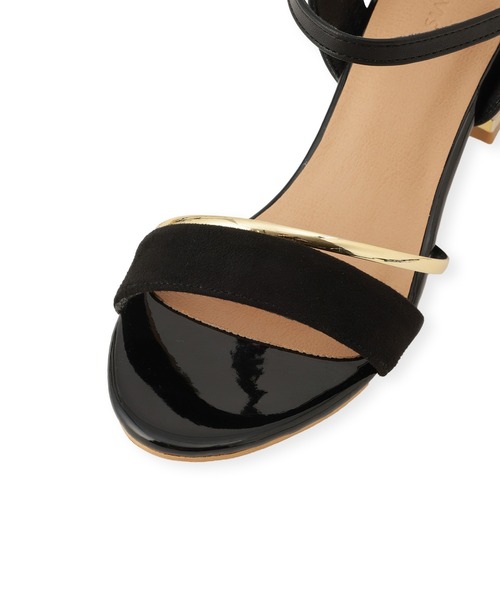 Juze（ジュゼ）の「アイスキューブヒールサンダル（サンダル・レディース・シルバー/ブラック/キナリ・L/S/M）」の17枚目の写真