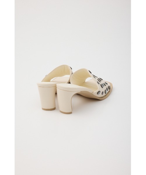 LAGUA GEM（ラグアジェム）の「SHELL BUTTON ミュール（サンダル・レディース・アイボリー/ブラック・SMALL/MEDIUM/LARGE）」の16枚目の写真