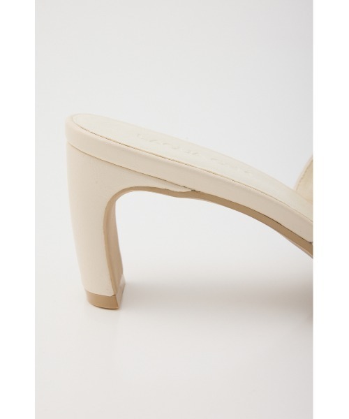 LAGUA GEM（ラグアジェム）の「SHELL BUTTON ミュール（サンダル・レディース・アイボリー/ブラック・SMALL/MEDIUM/LARGE）」の12枚目の写真