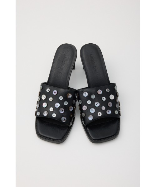 LAGUA GEM（ラグアジェム）の「SHELL BUTTON ミュール（サンダル・レディース・アイボリー/ブラック・SMALL/MEDIUM/LARGE）」の4枚目の写真