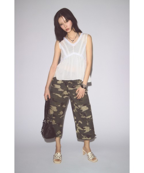 LAGUA GEM（ラグアジェム）の「SHELL BUTTON ミュール（サンダル・レディース・アイボリー/ブラック・SMALL/MEDIUM/LARGE）」の9枚目の写真