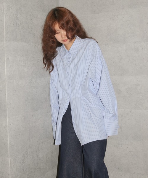 cheriella（シェリエラ）の「【cheriella】ウエストタックストライプシャツ　WAIST TUCK STRIPE SHIRT（シャツ/ブラウス・レディース・ピンク/ブルー・FREE）」の5枚目の写真