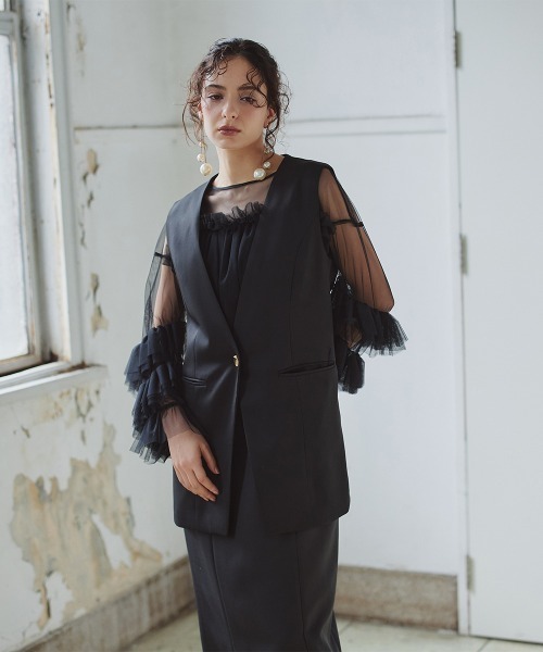 Callarus(カラルス)の「2点セットアップドレス(ノーカラージレ+チュールフリルドッキングワンピース)〔Callarus〕(ドレス・レディース・ブラック/ブラック×グレー・S/M/L)」の15枚目の写真