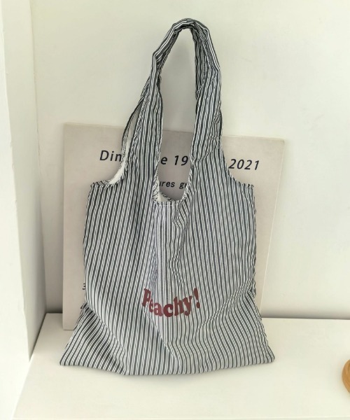 Ritzy(リッツィー)の「6色展開 ストライプ柄 ロゴプリント トートバッグ(トートバッグ・レディース・ブラック系1/ブラック系2/ブルー/レッド/グリーン/ホワイト・FREE)」の3枚目の写真