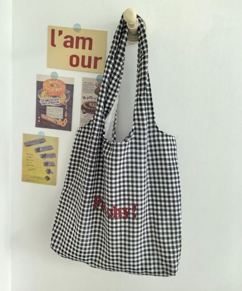 Ritzy(リッツィー)の「6色展開 ストライプ柄 ロゴプリント トートバッグ(トートバッグ・レディース・ブラック系1/ブラック系2/ブルー/レッド/グリーン/ホワイト・FREE)」の4枚目の写真