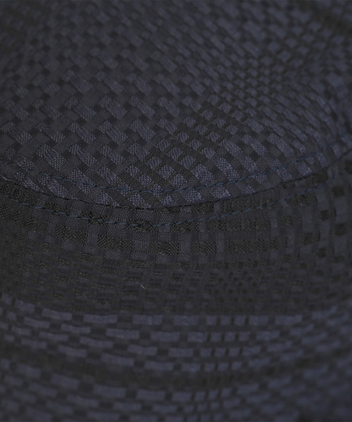 VICTIM(ヴィクティム)の「VICTIM ヴィクティム / ×CA4LA BUCKET HAT カシラコラボレーションバケットハット / VTM-26-A-003(ハット・メンズ・ブラック/ホワイト/ネイビー・FREE)」の7枚目の写真