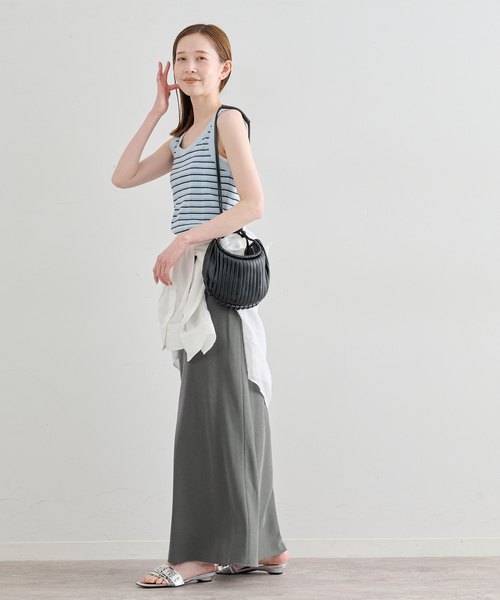 U by SPICK&SPAN（ユーバイスピックアンドスパン）の「フィブリルロングスカート（スカート・レディース・ホワイト/チャコールグレー/カーキ・FREE）」の17枚目の写真