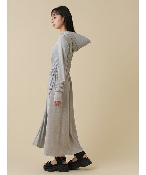 SNIDEL(スナイデル)の「【UVカット】フーディーワンピース(ワンピース・レディース・グレー/ホワイト・F)」の5枚目の写真