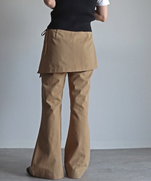 COURO(コウロ)の「ラップスカート付きフレアパンツ(その他パンツ・レディース・ブラック/ライトベージュ/ブラウン・M)」の11枚目の写真