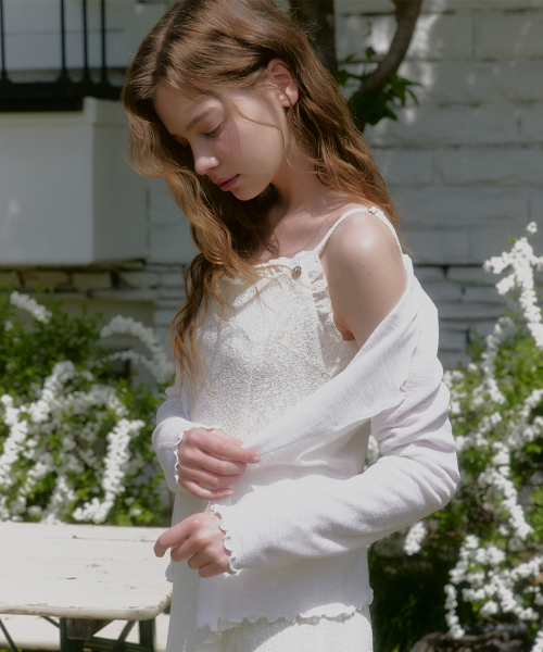 MICANE(ミケーネ)の「アナスタシアレースラッフルドレス(ワンピース・レディース・クリーム・X-SMALL/SMALL/MEDIUM/LARGE/X-LARGE)」の2枚目の写真