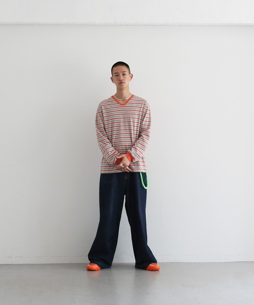 KAIKO(カイコー)の「KAIKO V neck border l/s t-shirt(Tシャツ/カットソー・メンズ・レッド/サックスブルー/トップグレー・2/1)」の3枚目の写真