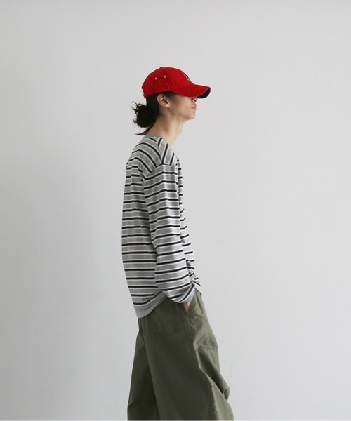 KAIKO(カイコー)の「KAIKO V neck border l/s t-shirt(Tシャツ/カットソー・メンズ・レッド/サックスブルー/トップグレー・2/1)」の4枚目の写真