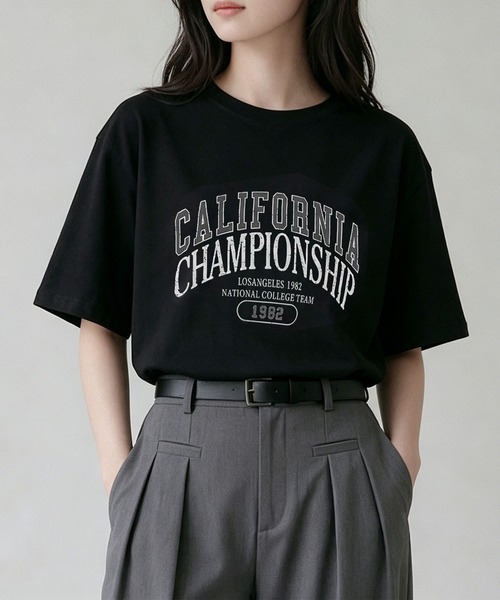 aimoha（アイモハ）の「カレッジロゴプリントTシャツ（Tシャツ/カットソー・レディース・ライトグレー/ホワイト/ダークグレー/チョコ/ブラック・FREE）」の12枚目の写真