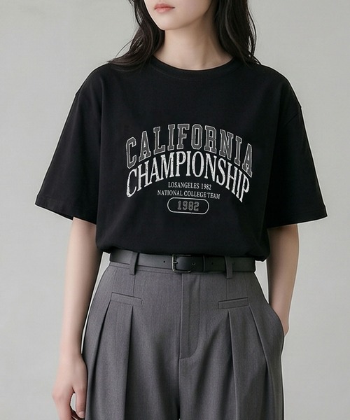 aimoha（アイモハ）の「カレッジロゴプリントTシャツ（Tシャツ/カットソー・レディース・ライトグレー/ホワイト/ダークグレー/チョコ/ブラック・FREE）」の14枚目の写真