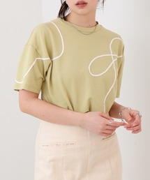 コード刺繍使いTシャツ