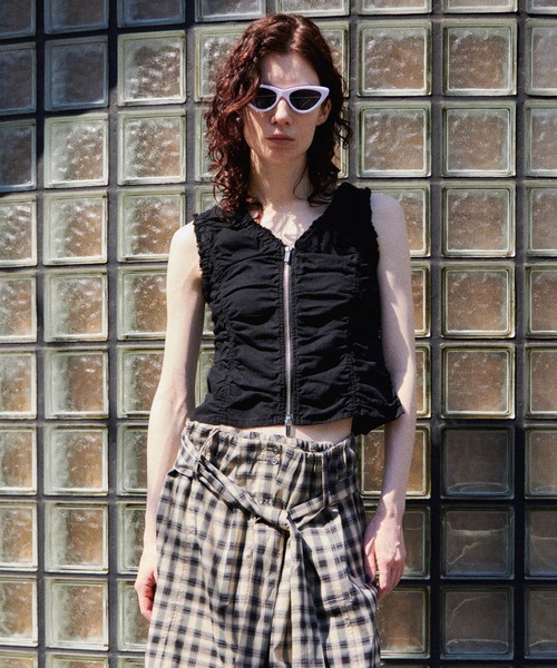 MAISON SPECIAL(メゾンスペシャル)の「Military Gathered TOPs/ミリタリーギャザートップス(シャツ/ブラウス・レディース・ブラック/ホワイト/カーキ・FREE)」の8枚目の写真