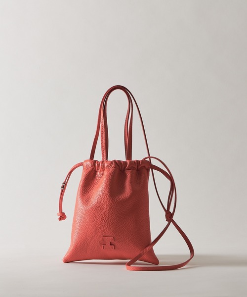 IACUCCI(イアクッチ)の「【予約】グラーノ 2WAYTOTE CERVO(ショルダーバッグ・レディース・グリーン/オレンジ/アイボリー/キャメル/チャコールグレー・FREE)」の5枚目の写真