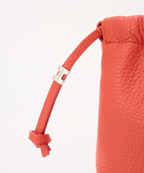 IACUCCI(イアクッチ)の「【予約】グラーノ 2WAYTOTE CERVO(ショルダーバッグ・レディース・グリーン/オレンジ/アイボリー/キャメル/チャコールグレー・FREE)」の10枚目の写真