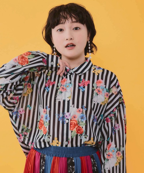 ScoLar(スカラー)の「162649:ポラロイド柄or花ネコストライプ柄 ガーゼシャツ(シャツ/ブラウス・レディース・ブラック/オフホワイト・M)」の18枚目の写真