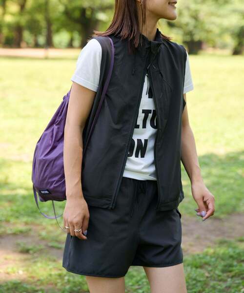 OUTDOOR PRODUCTS(アウトドアプロダクツ)の「ULT SPORTS RUNNIN' PACKABLE VEST(その他アウター・レディース・ベージュ/チャコールグレー・FREE)」の13枚目の写真