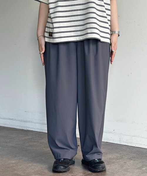 CPCM(シーピーシーエム)の「接触冷感タックワイドスラックス(スラックス・メンズ・チャコールグレー/ブラック/ブラウン/ネイビー・MEDIUM/LARGE/SMALL)」の8枚目の写真