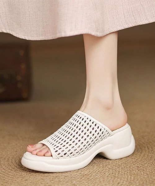 Miniministore(ミニミニストア)の「厚底 メッシュ ミュールサンダル 韓国風(サンダル・レディース・シルバー/オフホワイト/ブラック・22.5cm/23.0cm/23.5cm/24.0cm/24.5cm/25.0cm)」の5枚目の写真