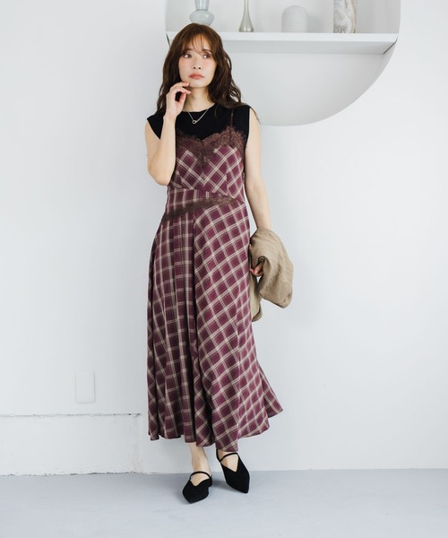 mysty woman（ミスティウーマン）の「切り替えチェックレースキャミワンピース 1046907（ワンピース・レディース・ボルドー/ブルー・FREE）」の5枚目の写真