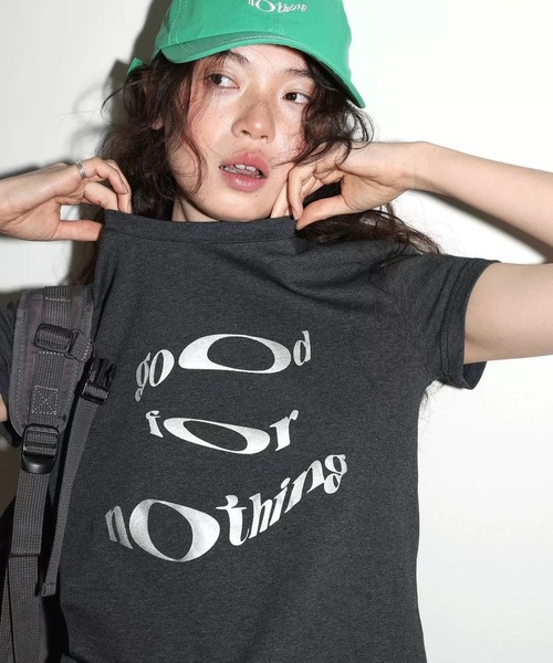 AsheKsha（アシクシャ）の「プリント半袖トップス（Tシャツ/カットソー・レディース・グレー・M）」の2枚目の写真