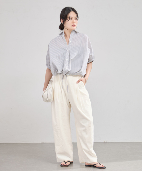IENA(イエナ)の「《手洗い可》コクーントラウザーズ(スラックス・レディース・ホワイト/ベージュ/ダークブルー・34/36/38)」の5枚目の写真