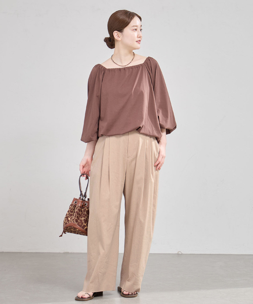 IENA(イエナ)の「《手洗い可》コクーントラウザーズ(スラックス・レディース・ホワイト/ベージュ/ダークブルー・34/36/38)」の7枚目の写真