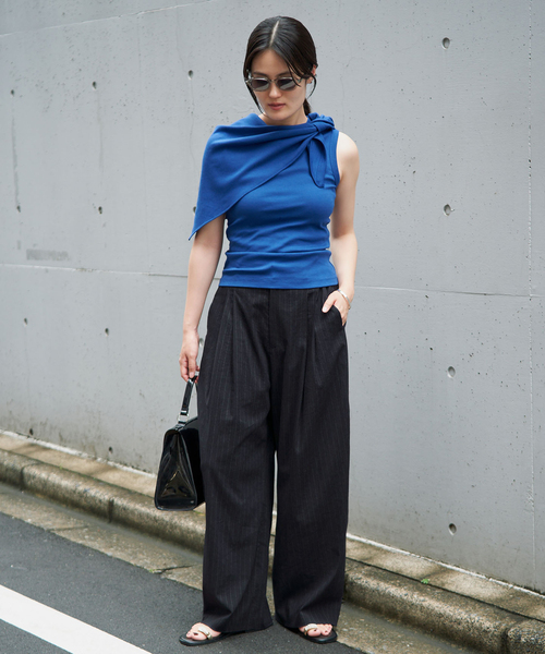 IENA(イエナ)の「《手洗い可》コクーントラウザーズ(スラックス・レディース・ホワイト/ベージュ/ダークブルー・34/36/38)」の8枚目の写真