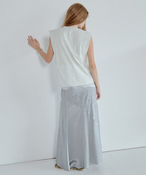 LE CIEL BLEU（ルシェルブルー）の「レースディテールスリーブレスTシャツ / Lace Detail Sleeveless T-Shirt（シャツ/ブラウス・レディース・ブラック/ライトグレー・36）」の12枚目の写真