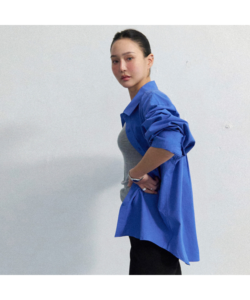MORVE13（モルブ13）の「シグニチャーセンティル刺繍シャツ（オリーブ）（シャツ/ブラウス・レディース・ホワイト/オリーブ/ブルー/バーガンディー/ネイビー・FREE）」の4枚目の写真