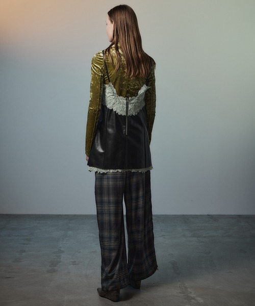 MAISON SPECIAL(メゾンスペシャル)の「Lace-Trim Vegan Leather Tunic/レーストリムヴィーガンレザーチュニック(チュニック・レディース・ブルー/ブラック/ブラウン・FREE)」の17枚目の写真
