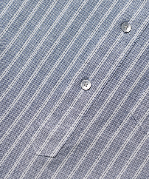 EDINBURGH CLUB（エディンバラクラブ）の「PULLOVER OXFORD STRIPED SHIRT (BLUE)（シャツ/ブラウス・メンズ・ブルー・SMALL/MEDIUM/LARGE）」の6枚目の写真