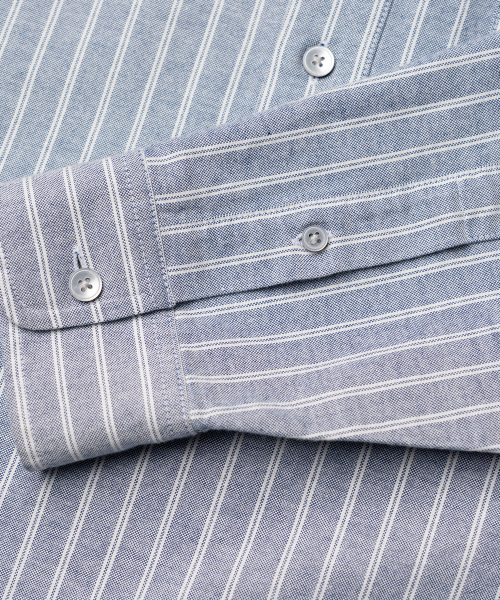 EDINBURGH CLUB（エディンバラクラブ）の「PULLOVER OXFORD STRIPED SHIRT (BLUE)（シャツ/ブラウス・メンズ・ブルー・SMALL/MEDIUM/LARGE）」の7枚目の写真