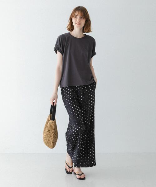 URBAN RESEARCH Sonny Label（アーバンリサーチサニーレーベル）の「接触冷感タックスリーブプルオーバー（Tシャツ/カットソー・レディース・オフホワイト/チャコールグレー/レッド系その他・FREE）」の5枚目の写真